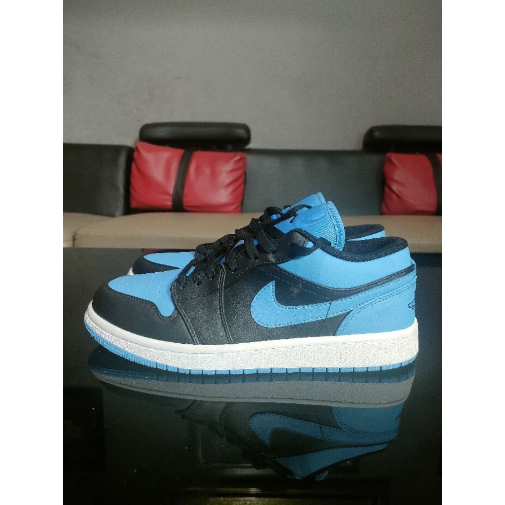 Sepatu AJ 1 Low Black University Blue Size 44 insole 28