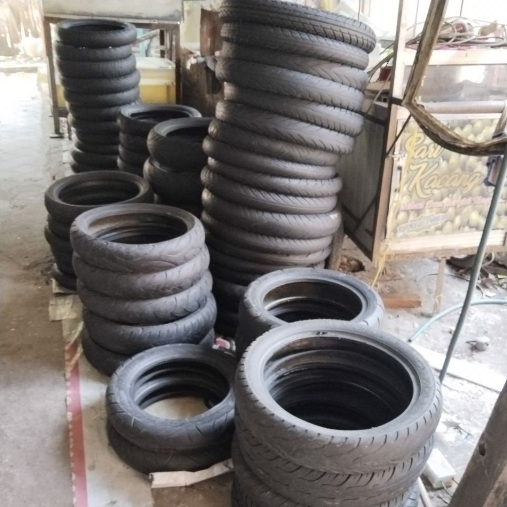 Ban bekas motor dan mobil