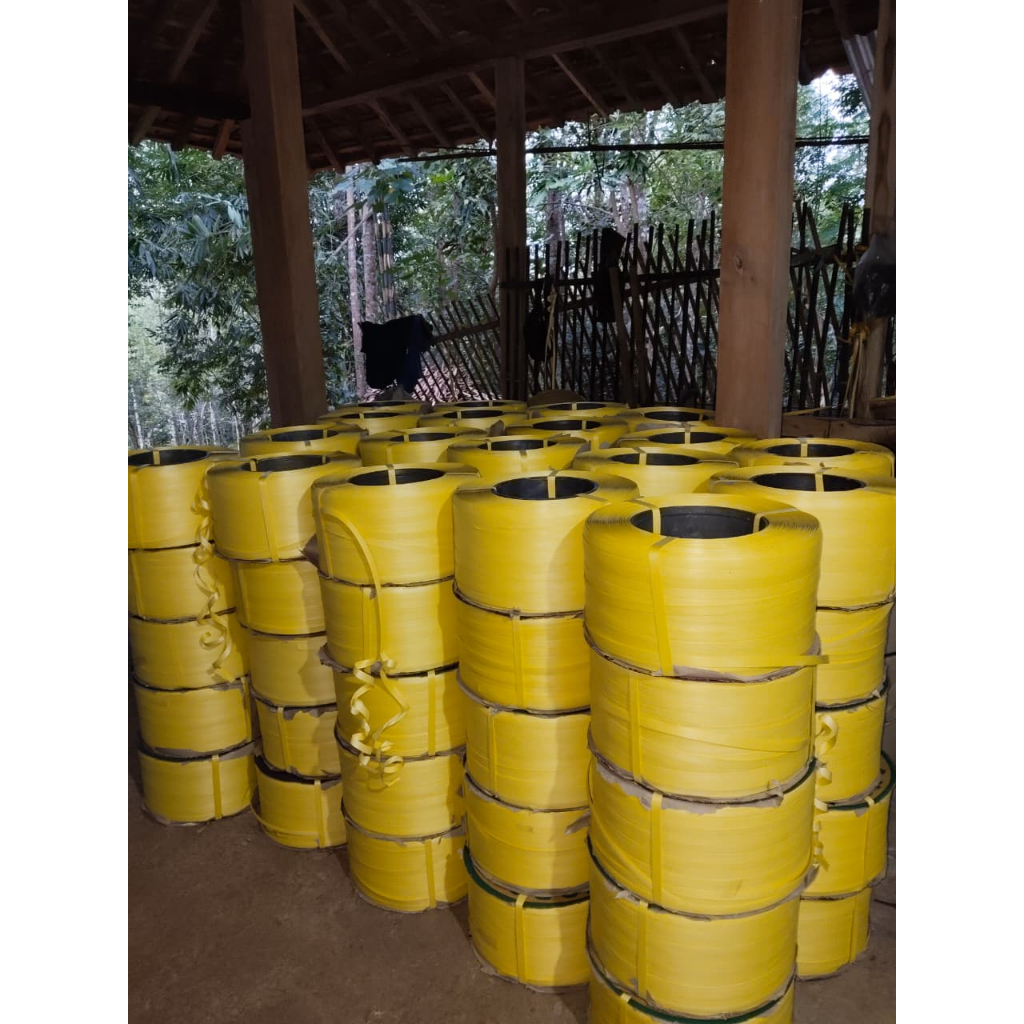 

Tali Kerajinan/ Tali Strapping Band | Tali Kuning | Pengikat Kerajinan ( PP, Kuning, 10kg )