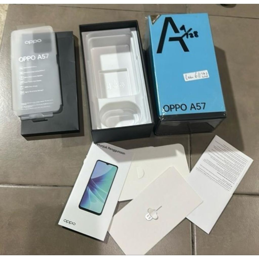 (Original) Dus Box Kotak Oppo A57 ORI Copotan