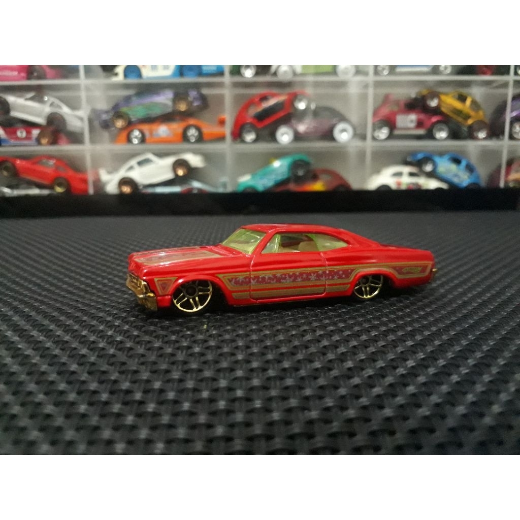 Hot Wheels 65 Impala Holiday Rods Loose