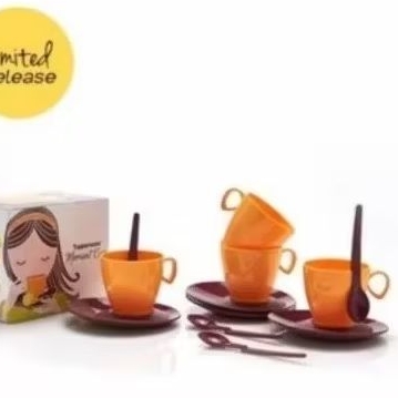 moment cup tupperware