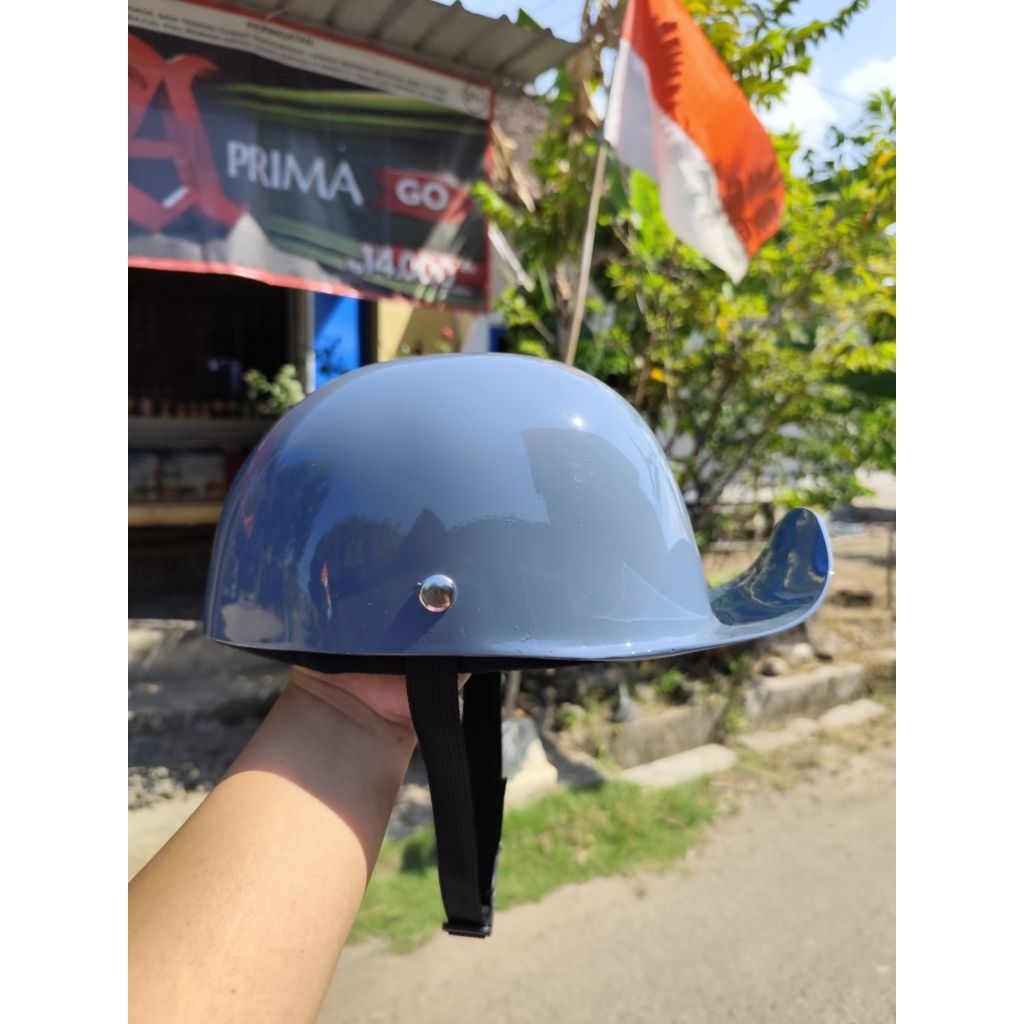 Helm Snapback , helm topi