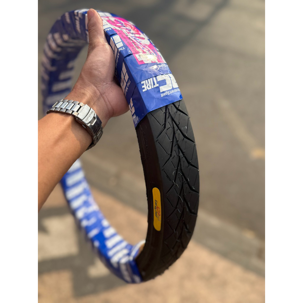 Ban  eatmydust Emd myd drag bike race