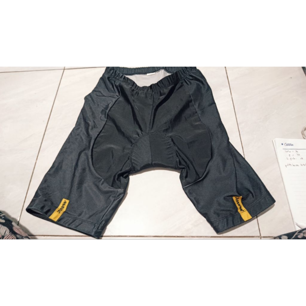 Preloved Celana Sepeda padding busa L