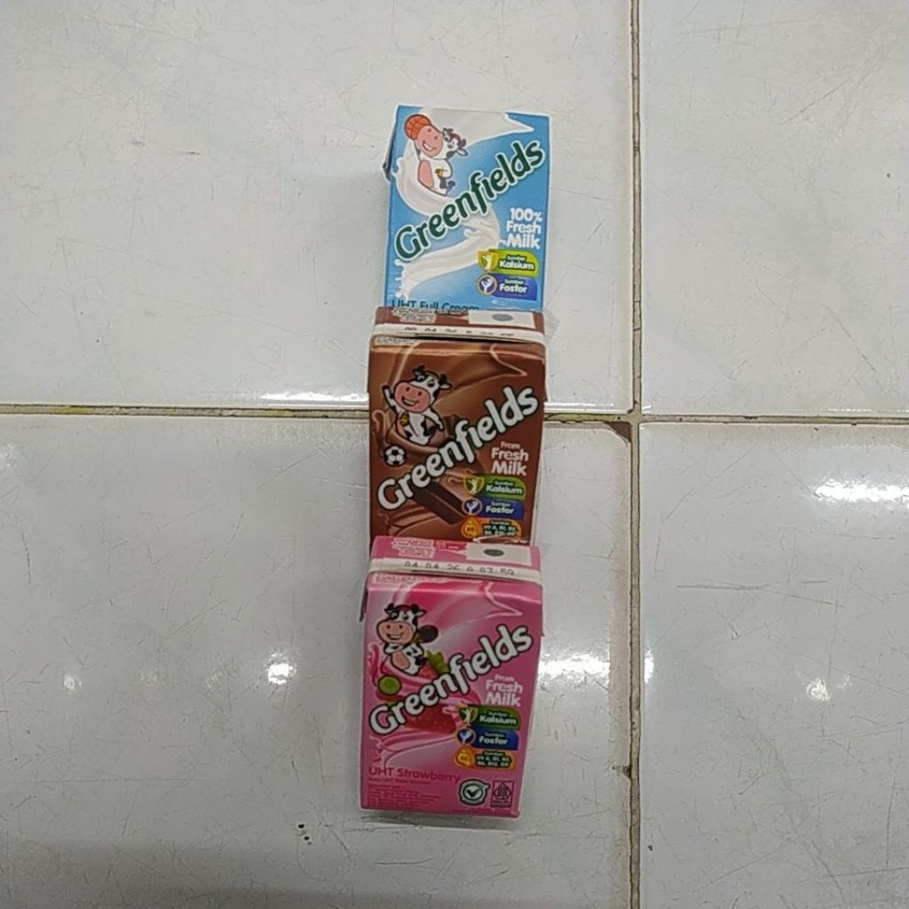 

perkarton Susu Green Fields 105ml Fullcream/Coklat/strawberry