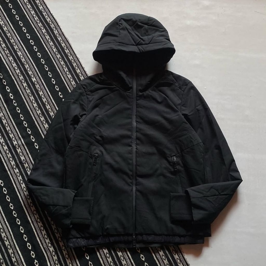 Preloved Bakulan Secondbrand Jaket Globalwork Thermolite