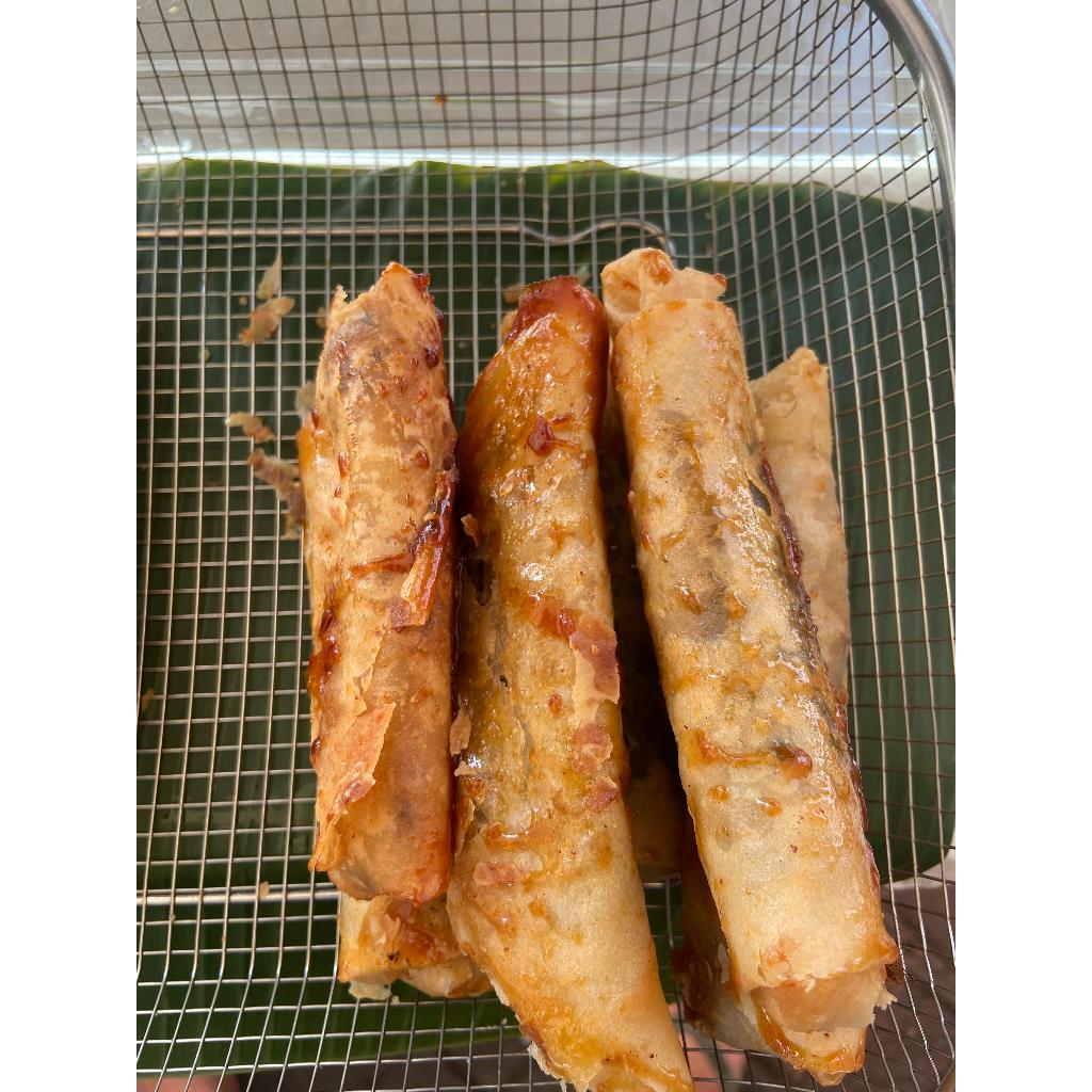 

Piscok Frozen / Keju Pisang Coklat Aroma / Stick Keju Pisang Coklat isi 6 Pcs ( Frozen)