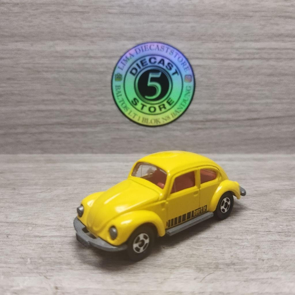 tomica f20 vw volkswagen beetle kuning