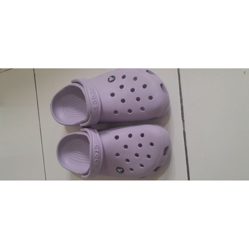 preloved Crocs wanita