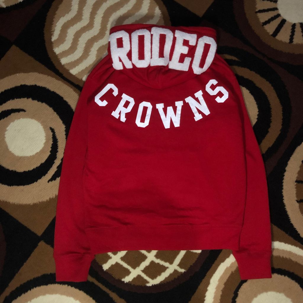 Hoodie Rodeo crowns