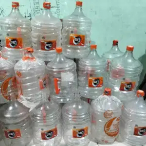 GALON KOSONGAN tebal kualitas bagus termurah cleo chrees