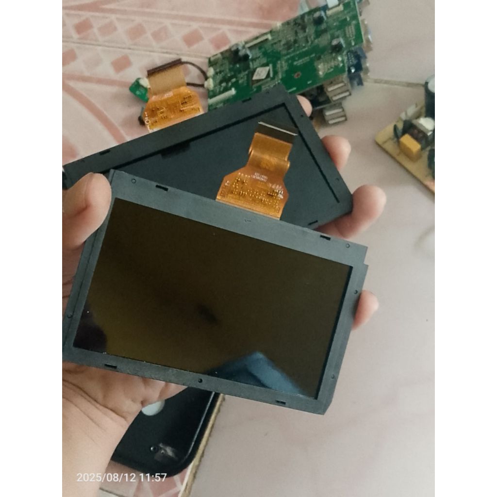 Lcd panel proyektor cherlux c9 ORI copotan
