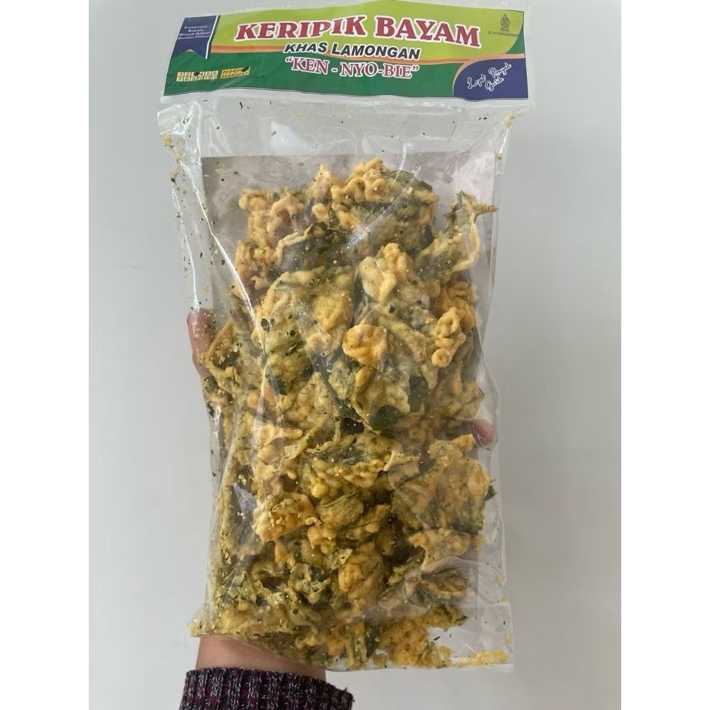 

keripik bayam khas Lamongan