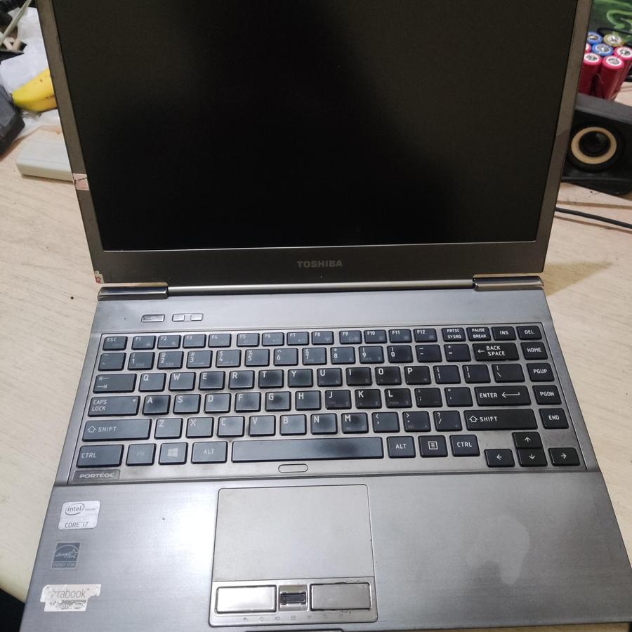 TOSHIBA PORTEGE Z930 CORE I7-3687U RAM 10GB SSD 256GB VGA INTEL