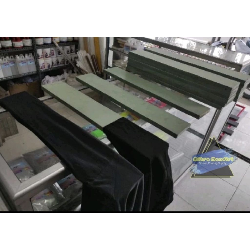 

Papan MDF Hijau 11cm x 60cm 18mm Harga per 1 pcs