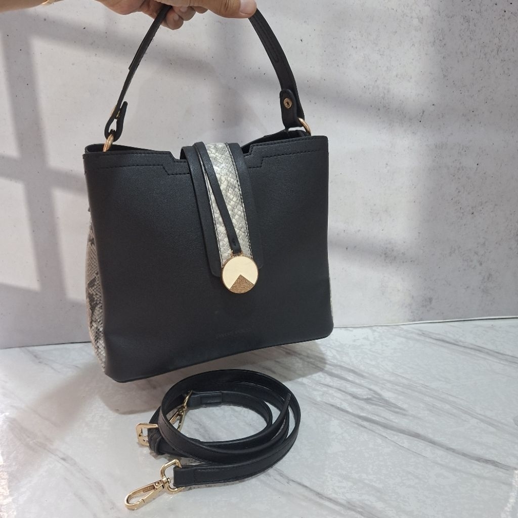 Tas Preloved Sling Hobo Swiss Polo