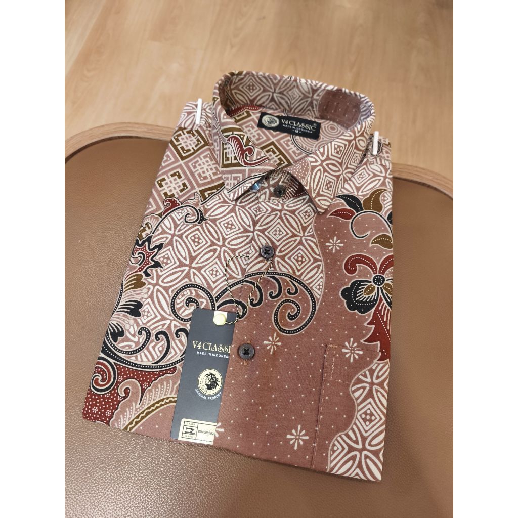 V4 Classic - Kemeja Batik pria lengan pendek - M L XL - BR 252