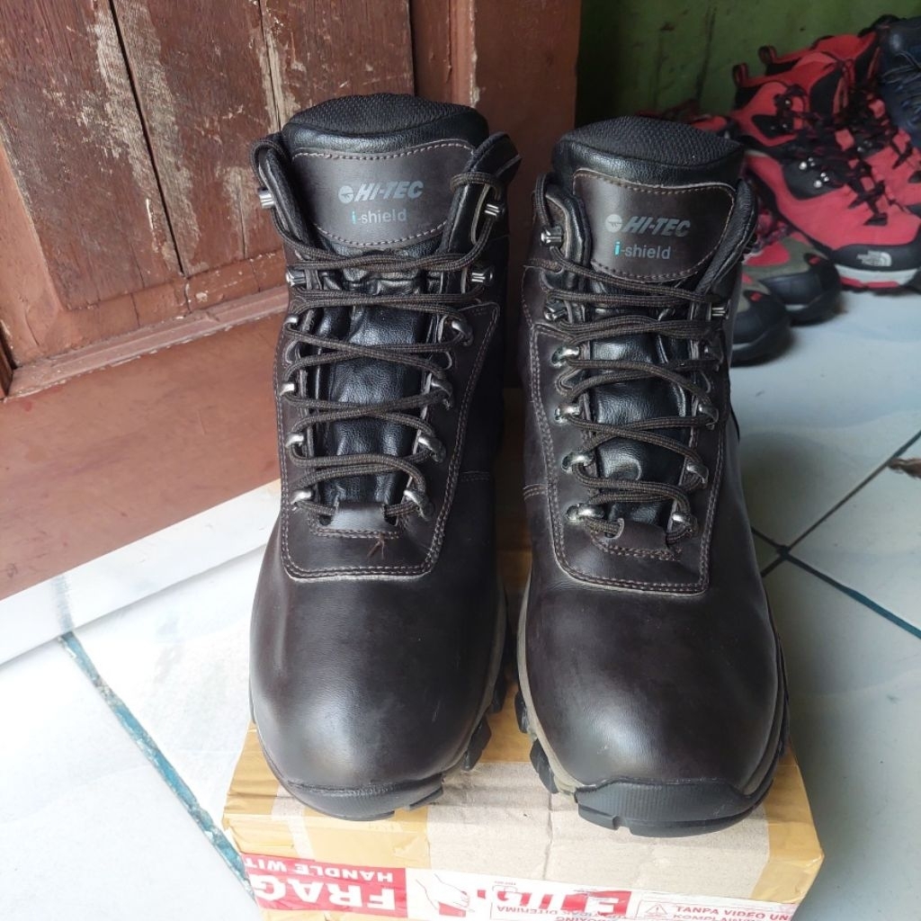 hitec sepatu gunung outdoor hiking waterproof