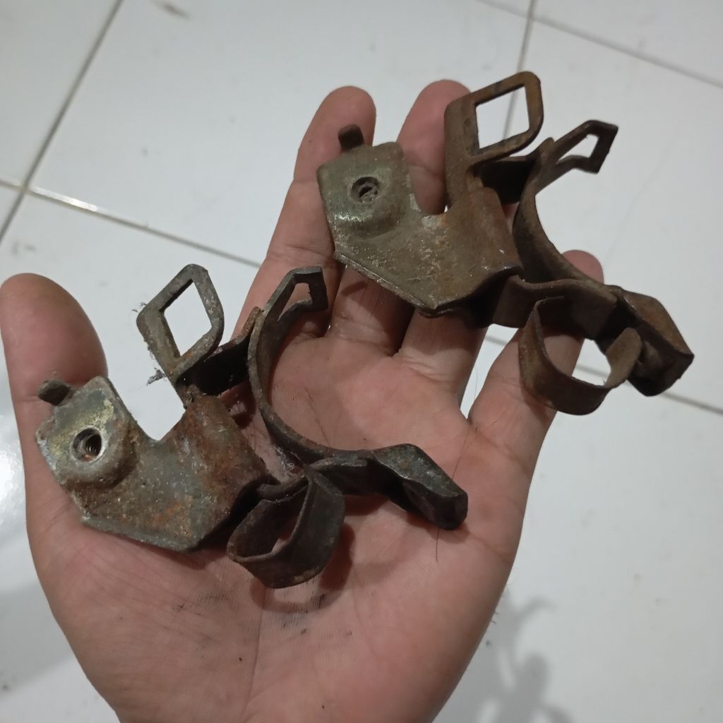 Breket buzzer sein c70 MK3 ori copotan