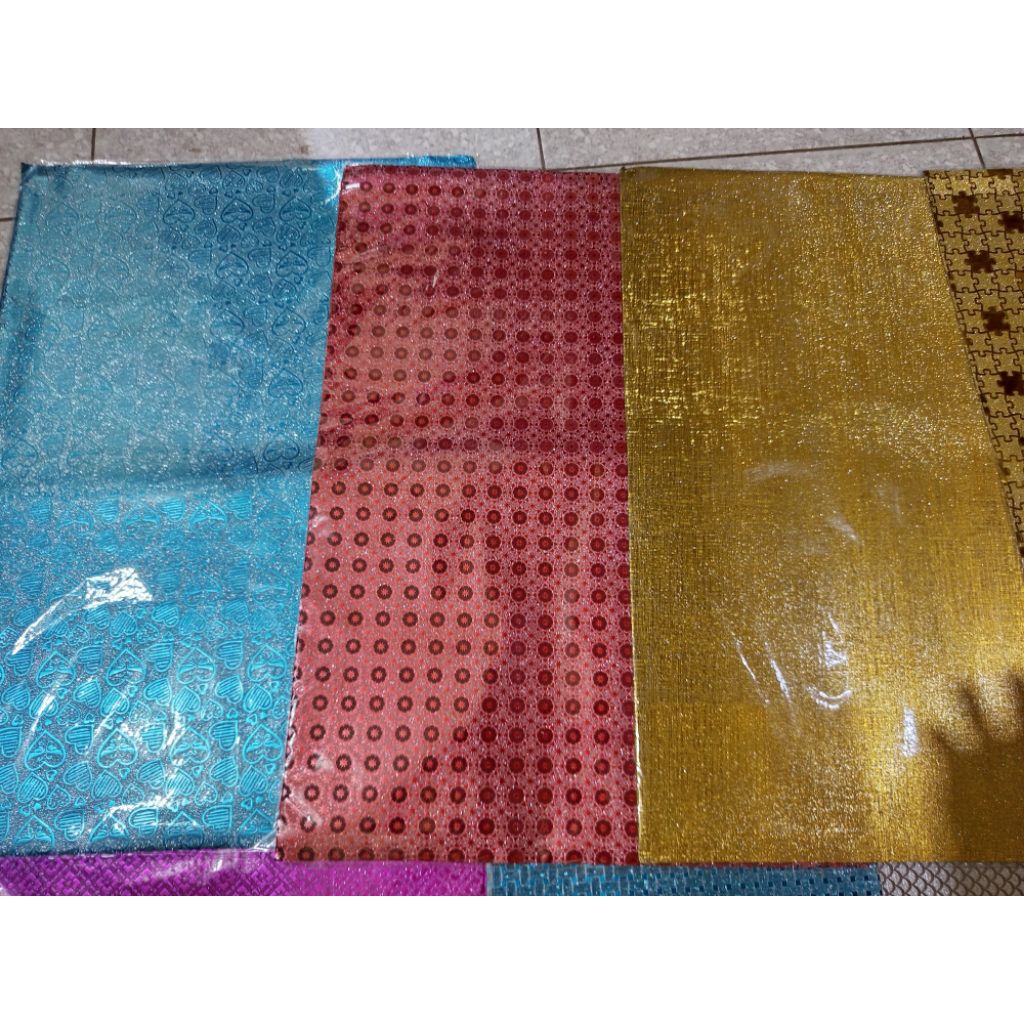 

kertas kado hologram