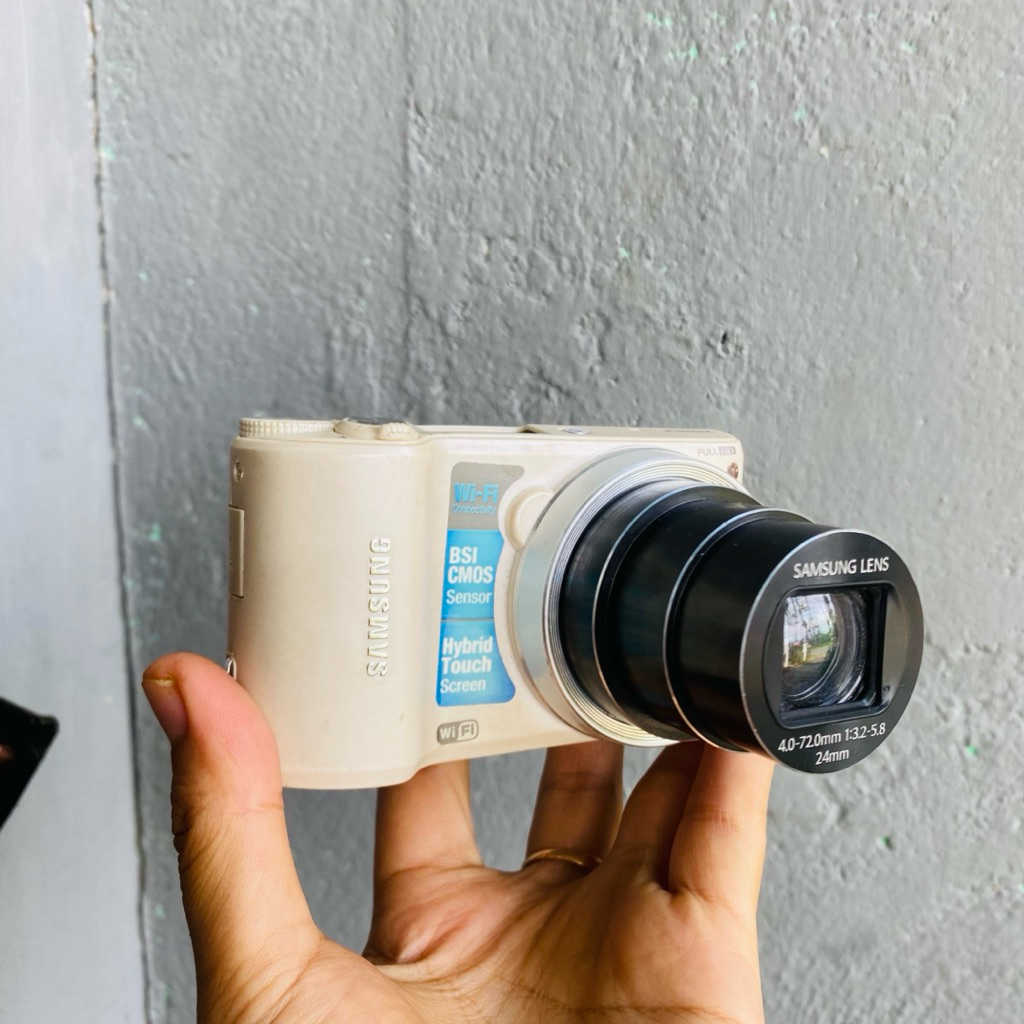 Kamera Samsung Digital WiFi – Pajangan Unik / Display Kafe Studio