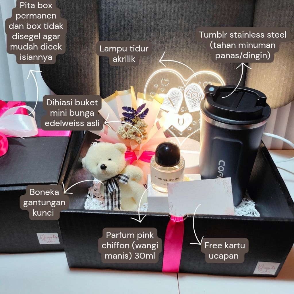 

PAKET LAMPU (B) hampers / Hampers lampu tidur + tumblr stainless steel + parfum / hampers ulang tahun / hampers kado untuk cewek / hampers anniversary / hadiah anniversary / kado wisuda / kado wedding / wedding gift / birthday gift