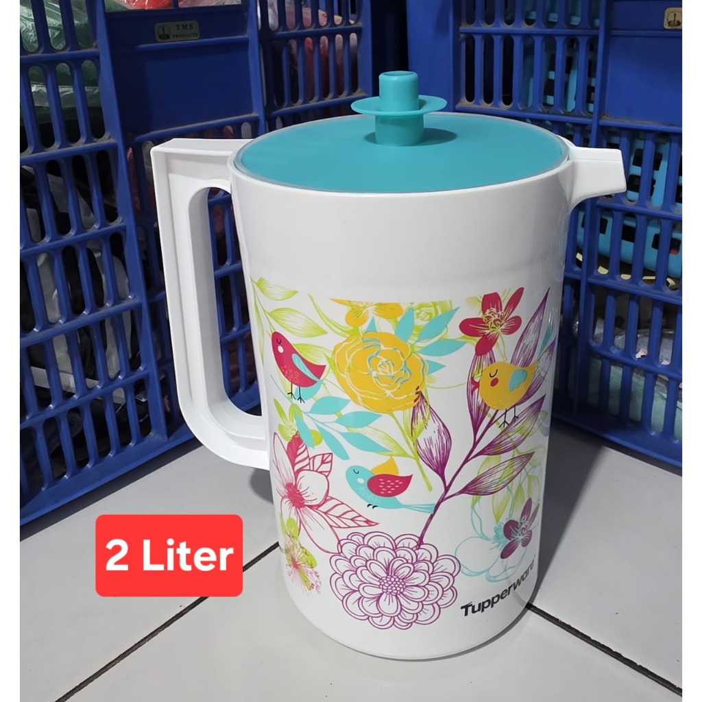 TUPPERWARE Ilumina Pitcher 2 Liter