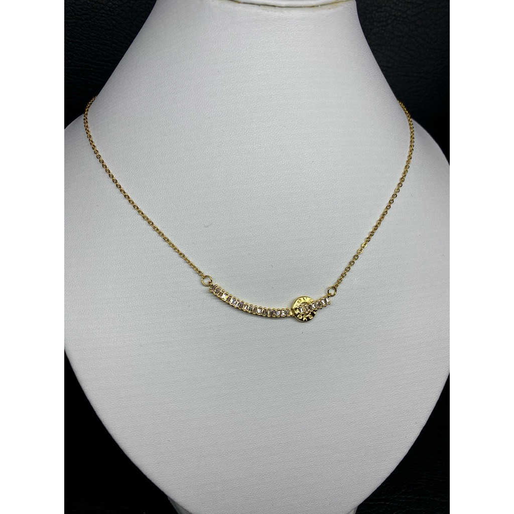 Kalung Emas Titanium Wanita Model Simple Elegan – Liontin Kecil Kekinian