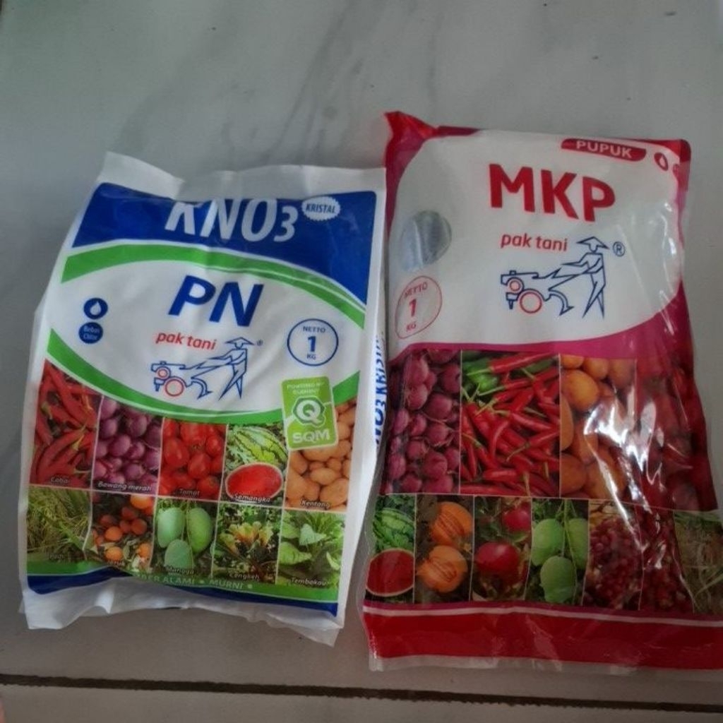 mkp +  kno3 kristal pak tani