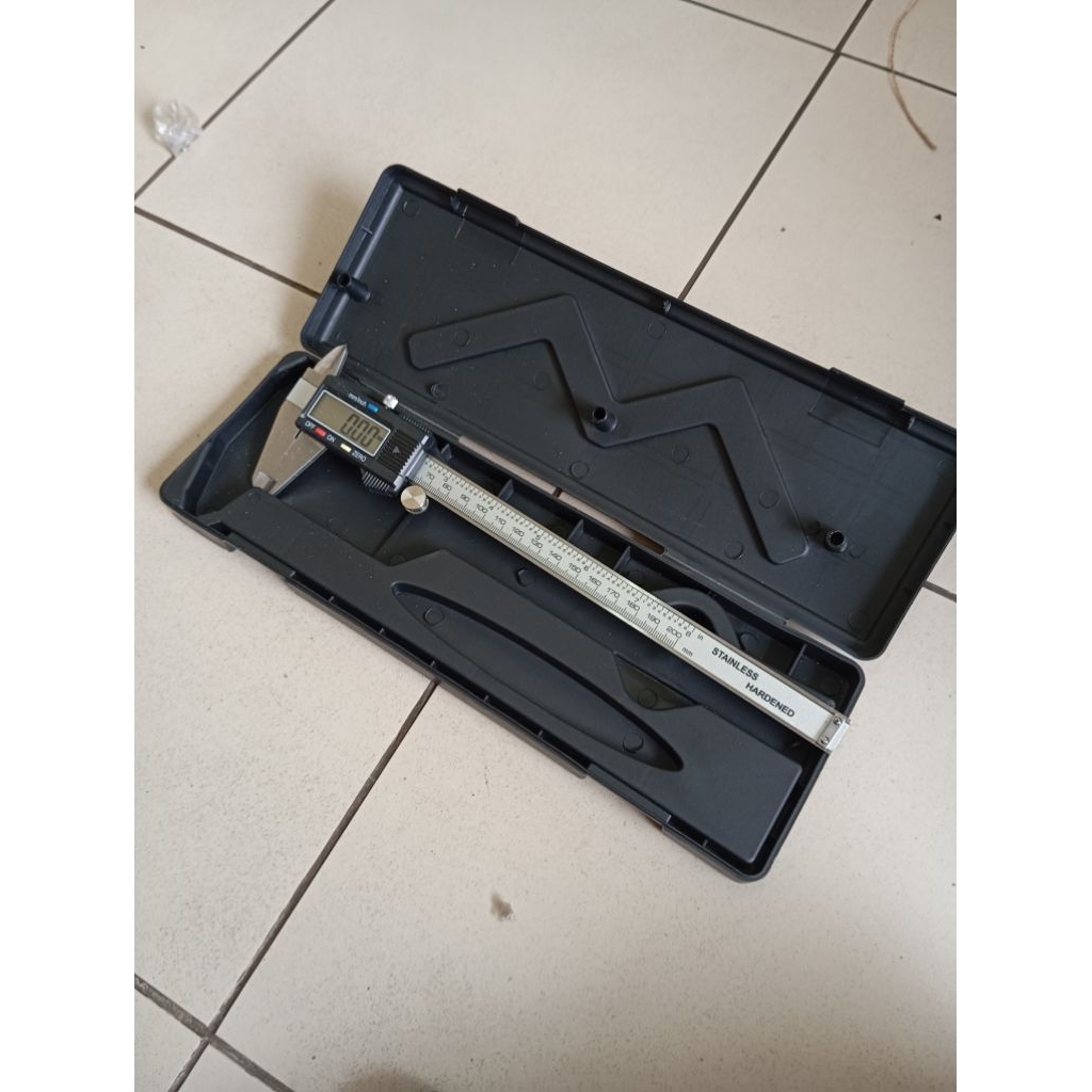 Sigmat Digital 0- 200mm Sigmat Digital 8"