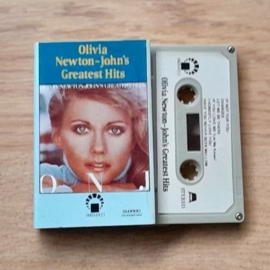 Kaset Import OLIVIA NEWTON JOHN'S - Greatest Hits, (Mulus)