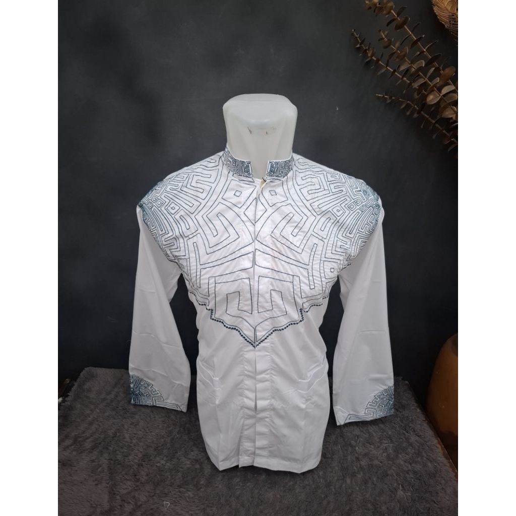 BOLIVIA - KOKO TAMER PUTIH LENGAN PANJANG