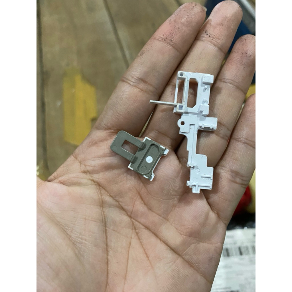 COVER TUTUP LUBANG HDMI CANON EOS M3