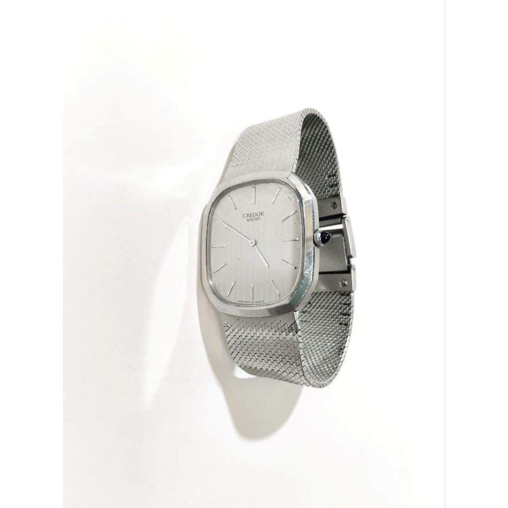 Vintage 1980 SEIKO CREDOR 5930-5000 Ultra-Thin Dress Watch, Quartz Movement