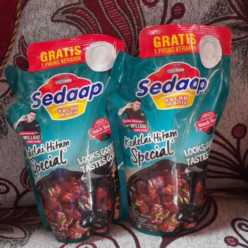 

Promo kecap sedap paket hemat kedelai hitam spesial 520ml × 2