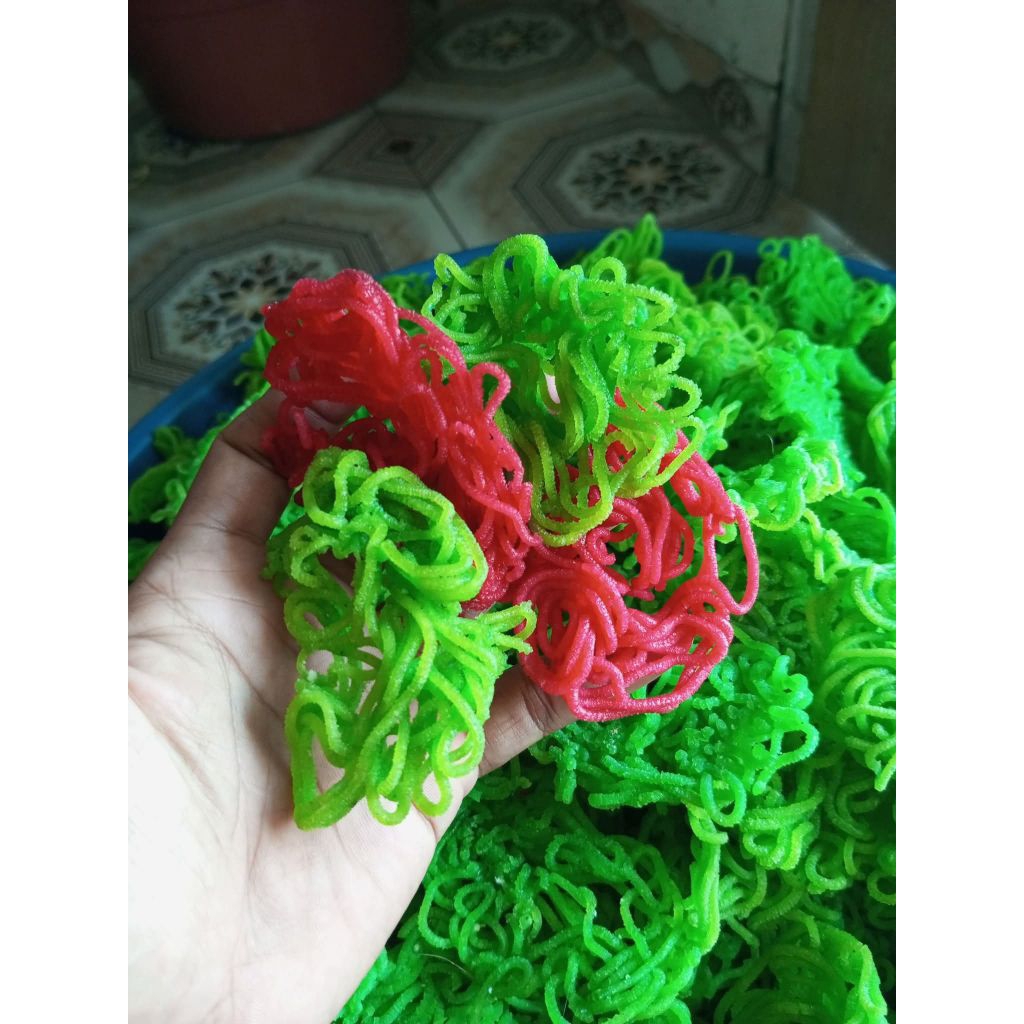 

Kerupuk Petulo Bawang 500gr