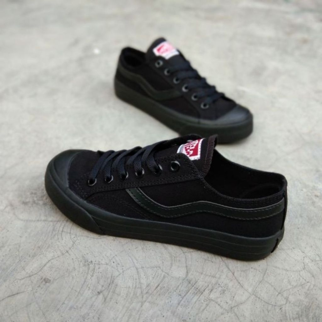 sepatu ventela warna hitam