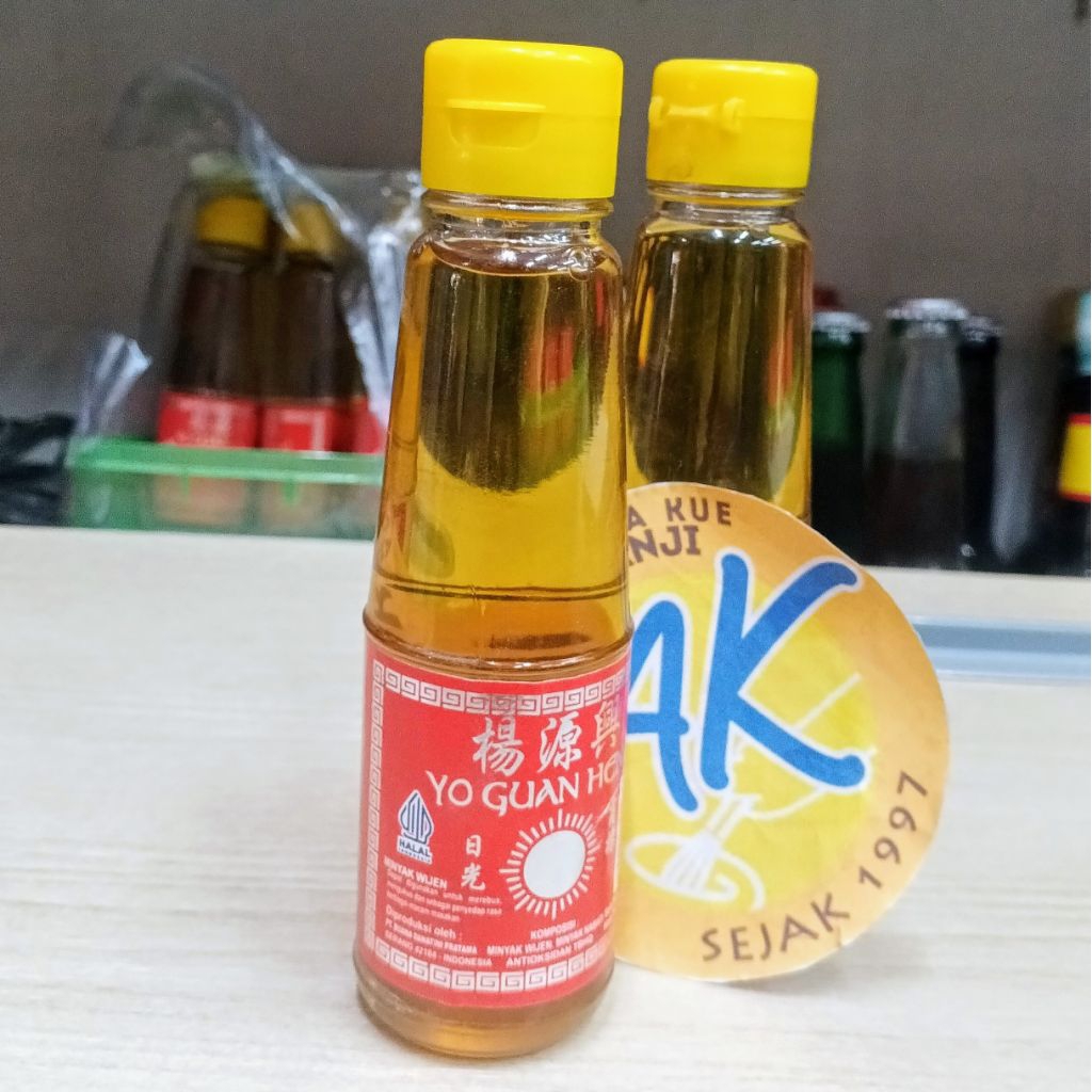 

Minyak Wijen Yo Guan Heng 110ml sesame oil HALAL minyak wijen Yo Guan Heng