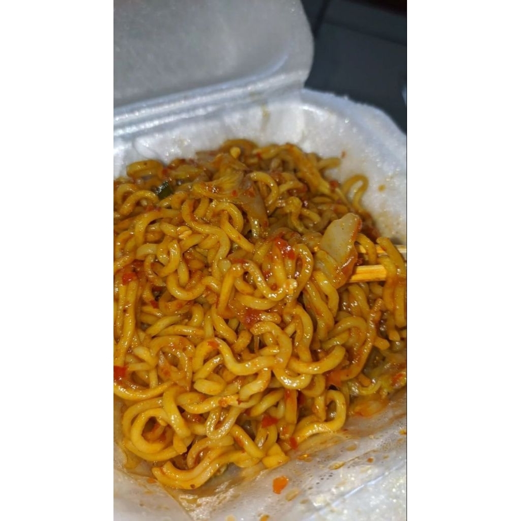 

Mie Goreng Cabe Uleg Telor Bakso Sosis