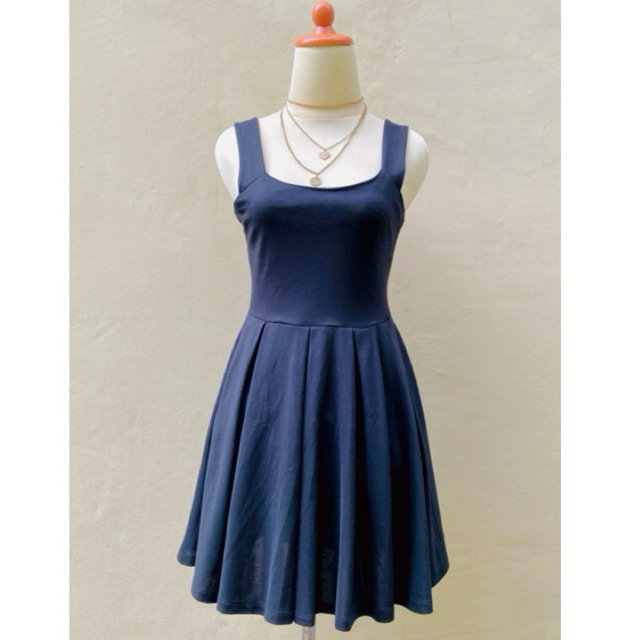 Dress mini wanita model overall OL backless little black dress motif polos bahan stretch full furing