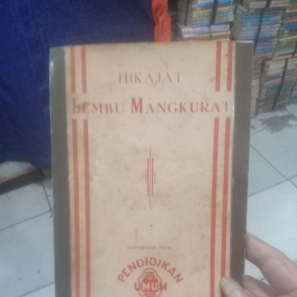 BUKU BEKAS HIKAJAT LEMBU MANGKURAT. Mr. GUSTI MAJUR