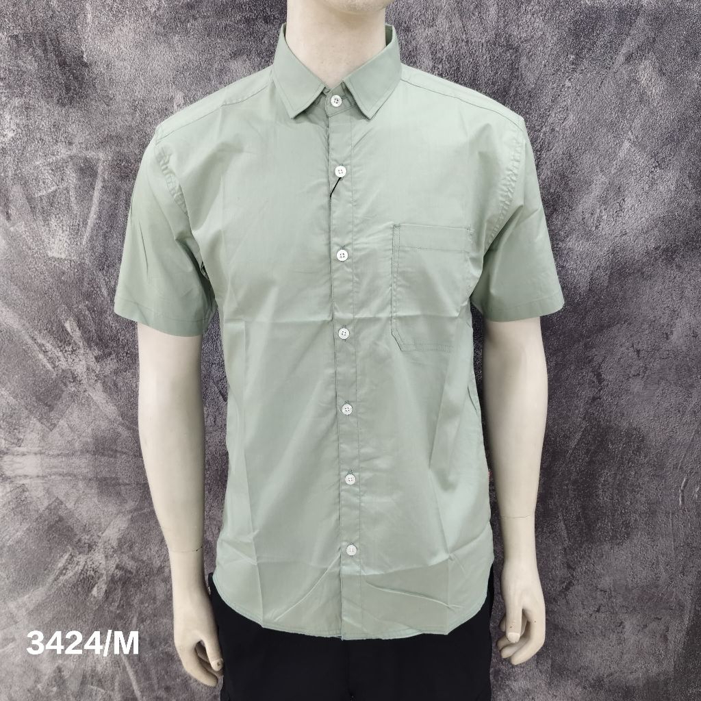 Kemeja Lengan Pendek CAESAR Original*