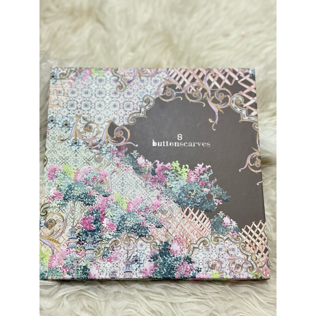 Kotak Jilbab Buttonscarves BS Original