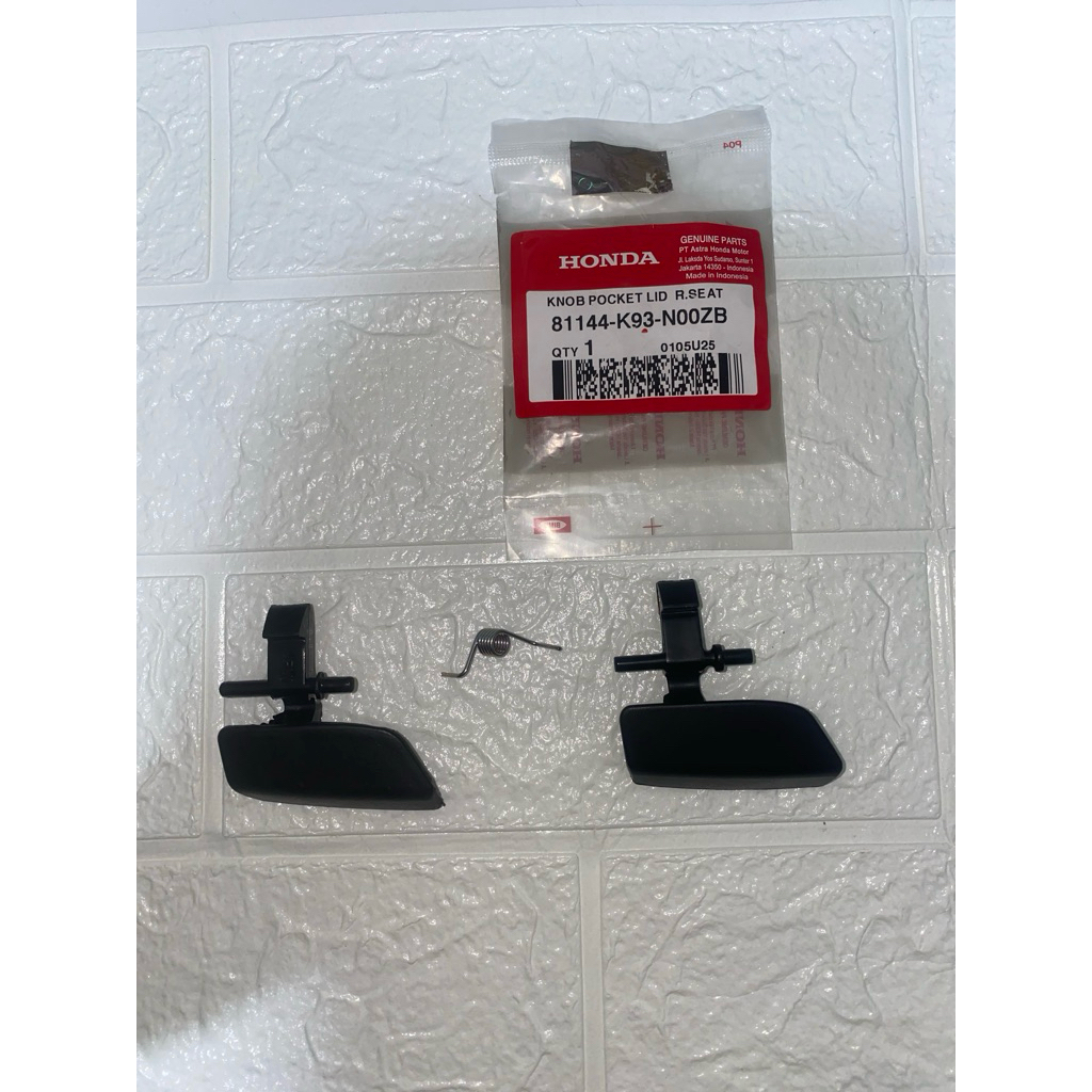 Honda Genuine Part – Knob Pocket Lid R. Seat (81144-K93-N00ZB)