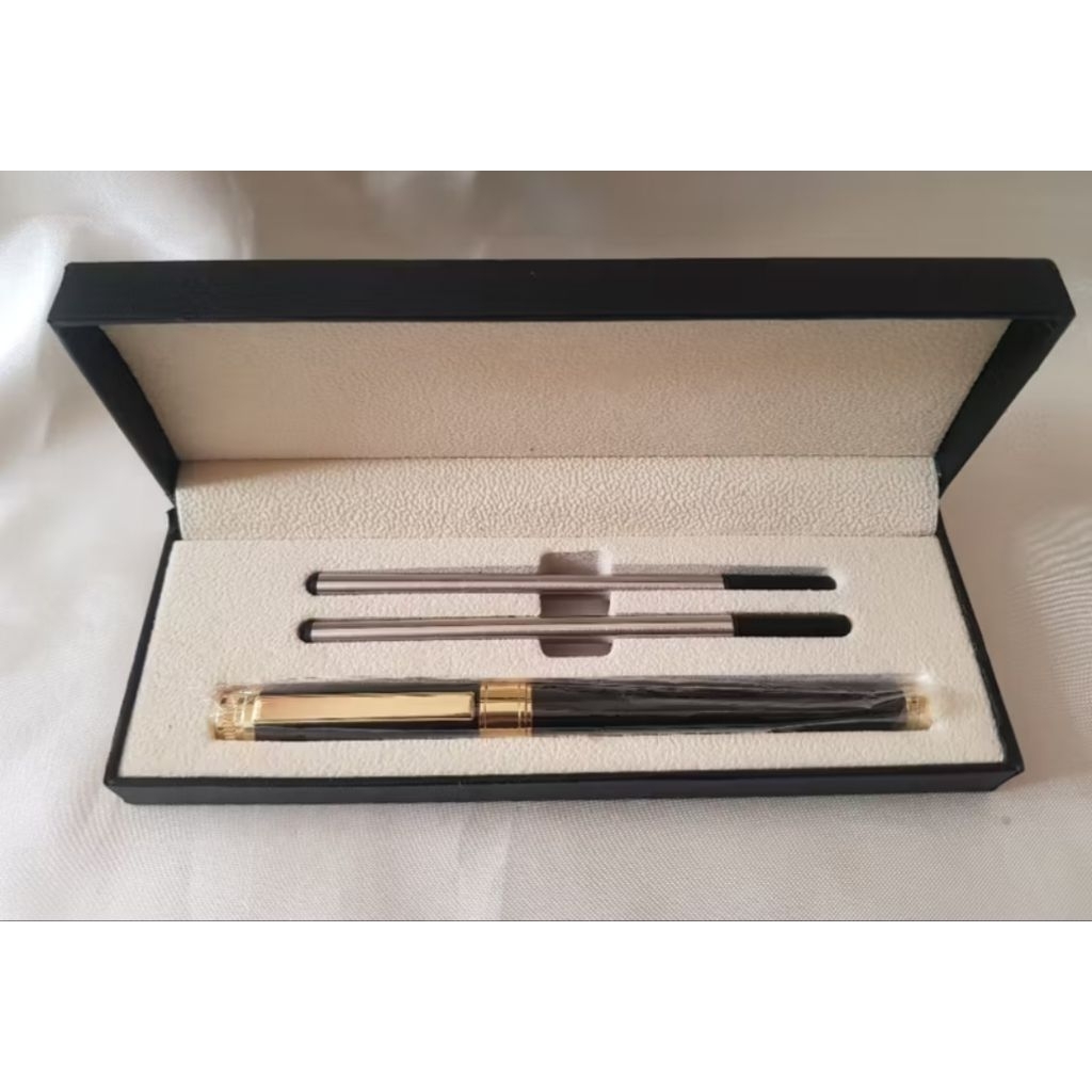 

Box Pulpen Set 8013/ Pulpen Box Set Exclusive/ Pulpen Box Souvenir Mewah