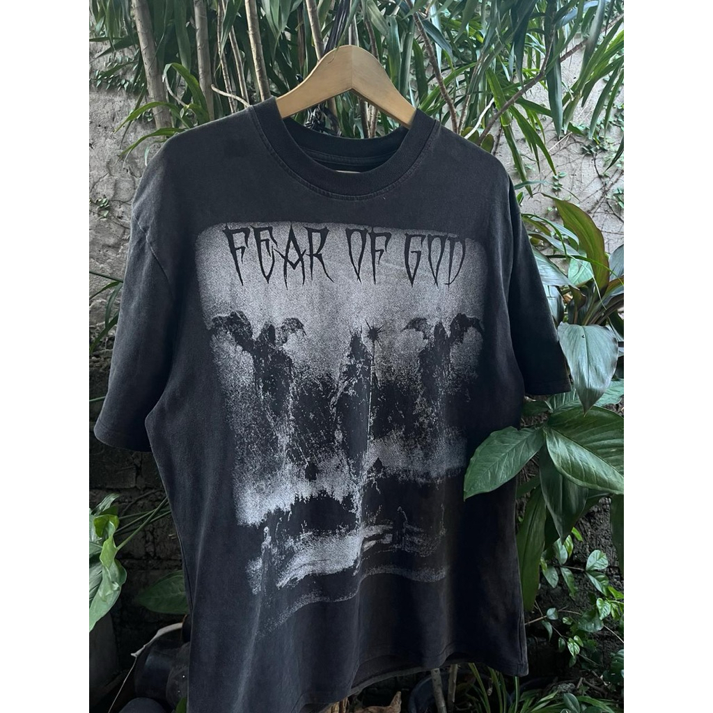 tshirt fear of god second