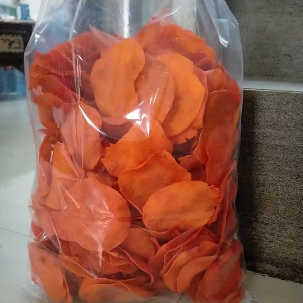 

Kerupuk_kentang 1kg mentah