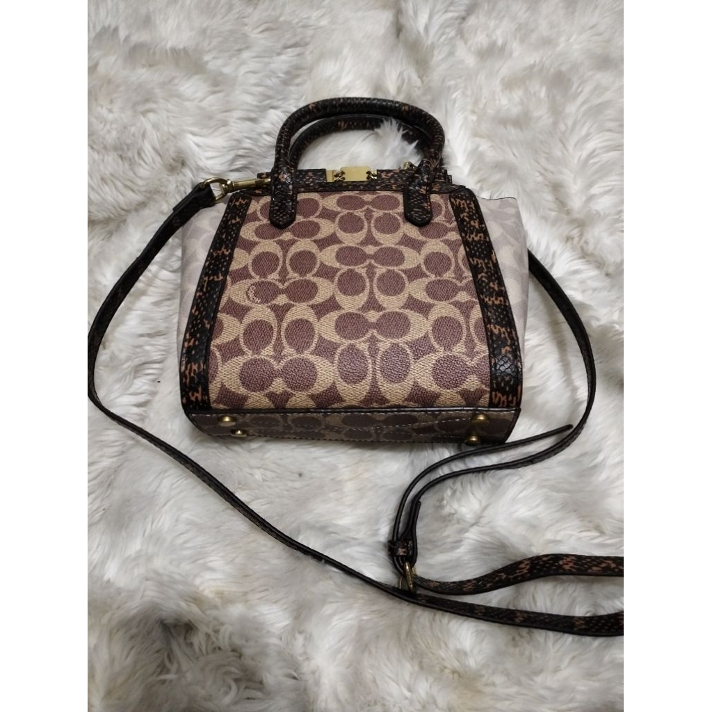 preloved tas wanita warna coklat