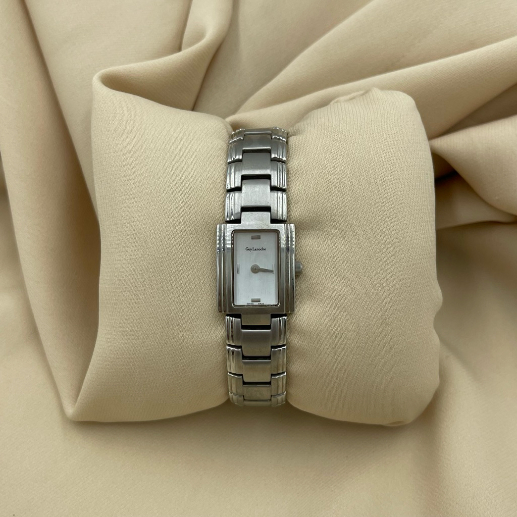 Jam Tangan Guy Laroche Wanita 184.28.1